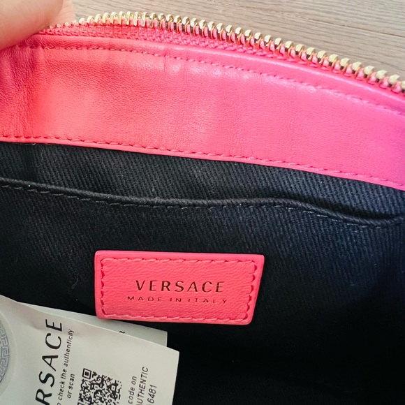 Versace Crossbody Bag - Picture 9 of 9